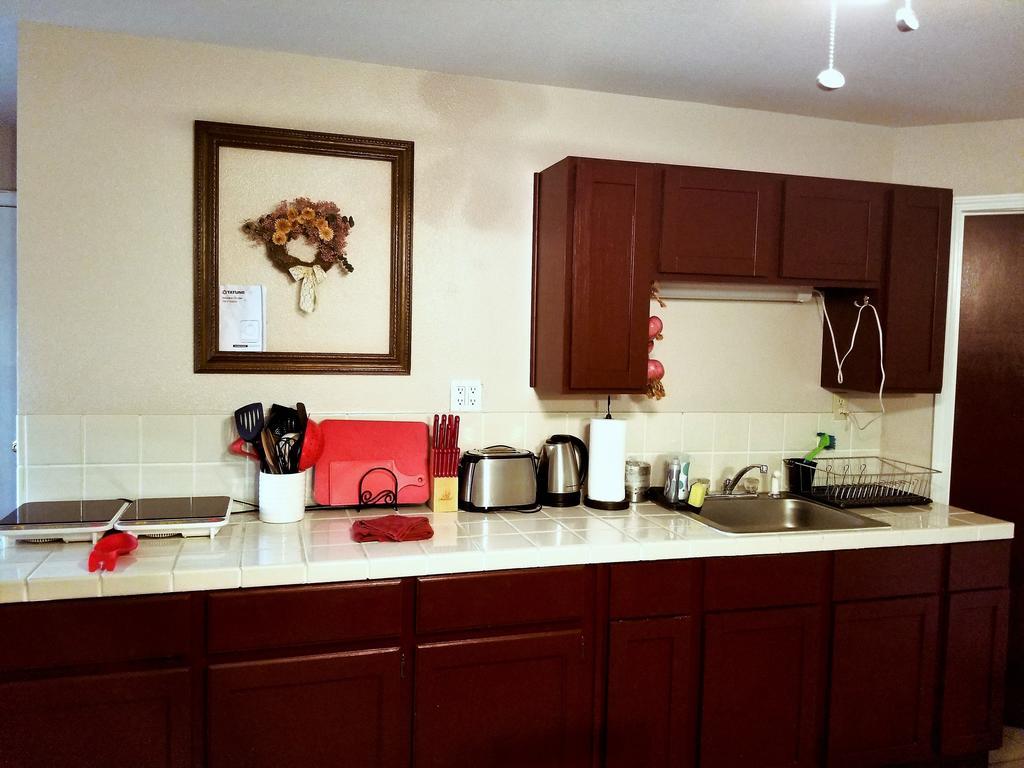 Charming Downstairs Unit Apartment Oakhurst Exterior foto